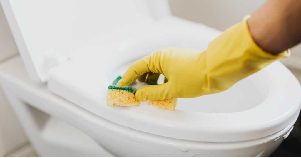 remove urine smell from bathroom floors